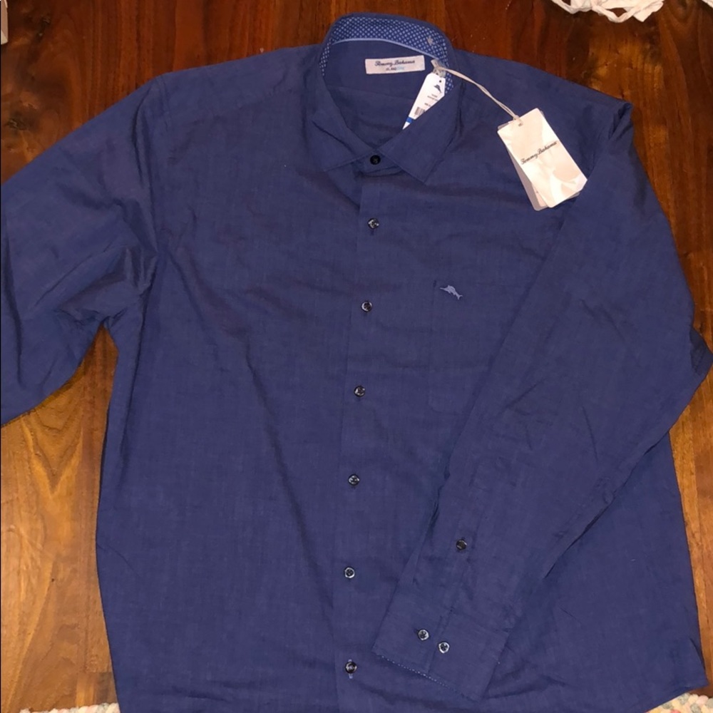 Tommy Bahama long sleeve
